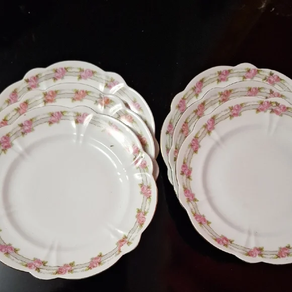 Vintage Scalloped Bone China Plates - Pink Rose Garland & Gold Rim - Set of 6 - Picture 15 of 15